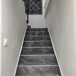 Maison Elegante Et Spacieuse