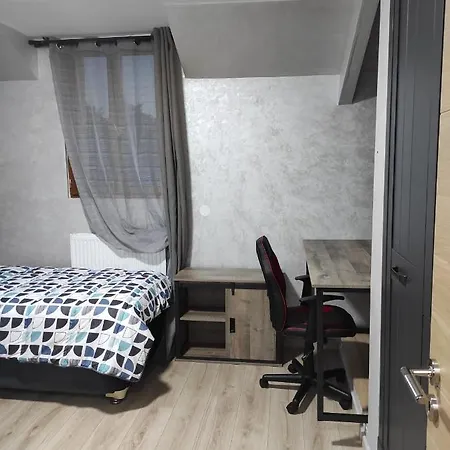 Vakantiehuis Maison Elegante Et Spacieuse Écouen