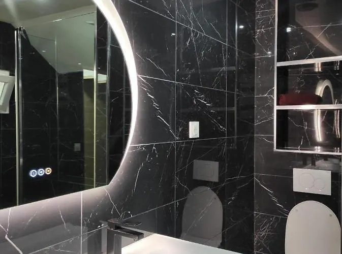 Maison Elegante Et Spacieuse *